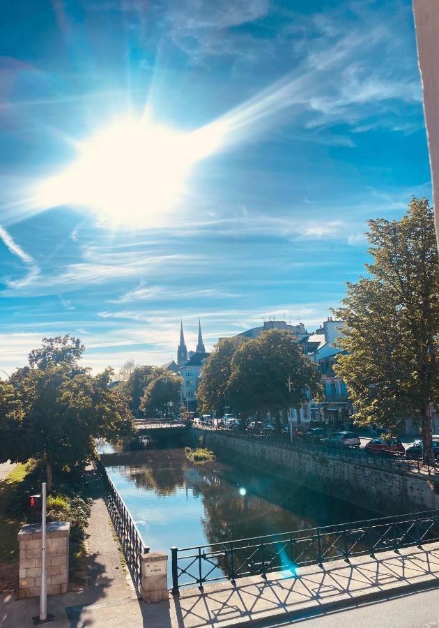 Quimper: T3 Avec Vue Cathedrale Proche Gareアパートメント エクステリア 写真